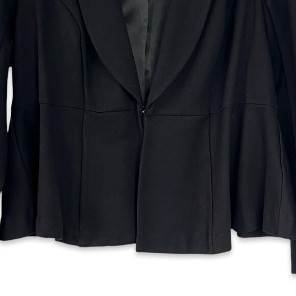 Black ruffled women's Jacket/ Blazer cropped. Size Large Torrid size is 0. - Picture 11 of 13